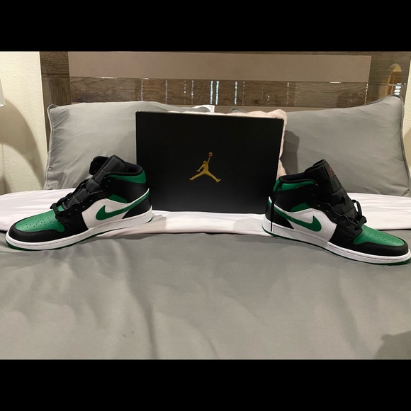 ✅Sold✅ - Picture 2 of 4